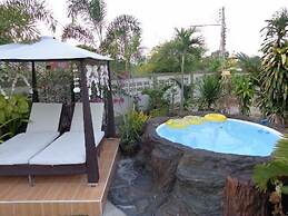 One D Homestay