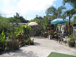 One D Homestay