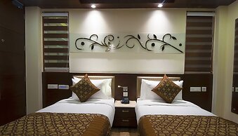 Hotel Golden Grand