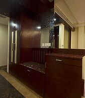 Hotel Golden Grand