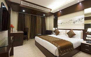 Hotel Golden Grand