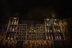 Avenra Beach Hotel