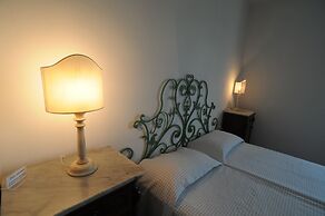 La Locanda di Adele - Il Giardinetto B&B
