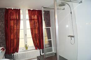 B&B Next Door