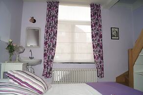 B&B Next Door