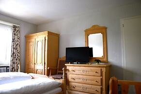 Hotel Salastrains