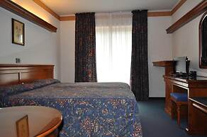 Hotel Tourist