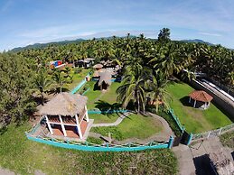 Azul Surf Club