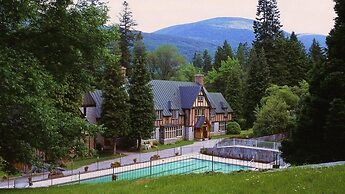 Blaylock's Mansion