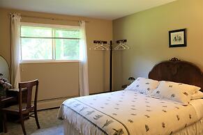 Mulvehill Creek Wilderness Inn