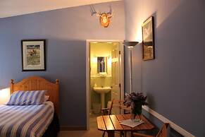Mulvehill Creek Wilderness Inn