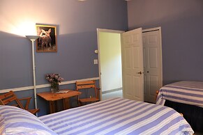 Mulvehill Creek Wilderness Inn
