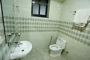 Mahadev Hotel