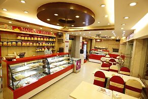 Mahadev Hotel