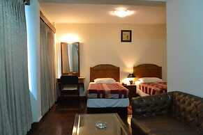 Hotel Earth House