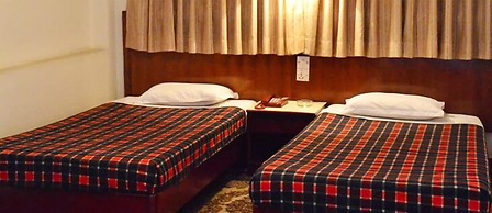 Hotel Earth House