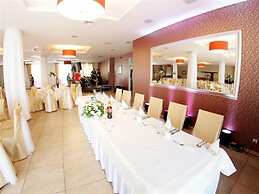 Hotel Austeria Conference & Spa
