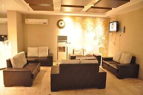 Hotel Deviram Palace