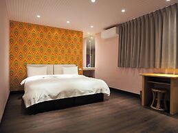 Day Chen Hotel