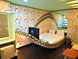 Day Chen Hotel