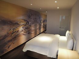 Day Chen Hotel