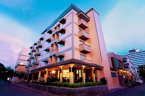 People Place Classic Hotel