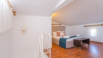 Peace Hotel