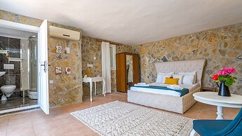 Peace Hotel