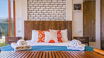 Peace Hotel