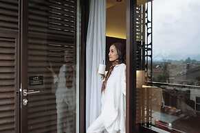 Anugrah Hotel