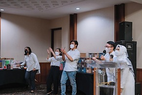 Anugrah Hotel