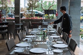 Anugrah Hotel