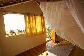 Sea Front Patnem Beach Huts