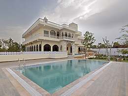 Talai Bagh Palace