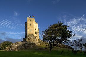 Roch Castle Hotel