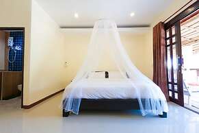 Banana Beach Resort