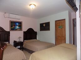 Hotel Los Pinos
