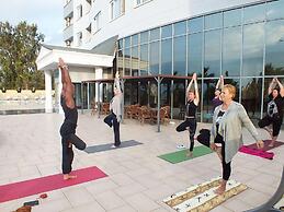 Acropol Beach Hotel