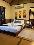 PuraVida Pai Resort