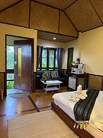 PuraVida Pai Resort