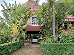 PuraVida Pai Resort
