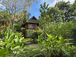 PuraVida Pai Resort