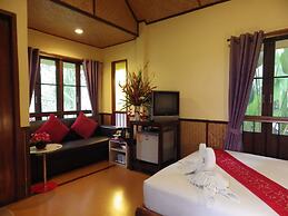 PuraVida Pai Resort