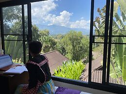 PuraVida Pai Resort