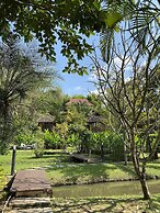 PuraVida Pai Resort