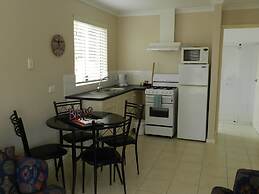 Harbourside Motel