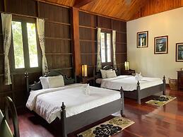 Nam Ou Riverside Hotel & Resort