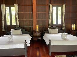 Nam Ou Riverside Hotel & Resort