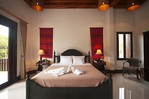Nam Ou Riverside Hotel & Resort