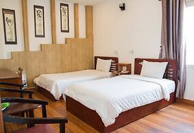 Xuan Hung Hotel